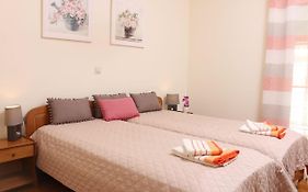 Modern Chic Apartment, Corfu Town